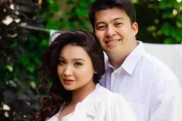 “Енді келуші болма”: Тағы бір әнші ажырасқан күйеуінің көрсеткен қорлғынын жария етті