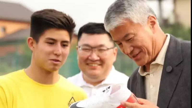 Қайрат Боранбае: Кейбір клубтардың ақшасы көп, нәтиже төмен