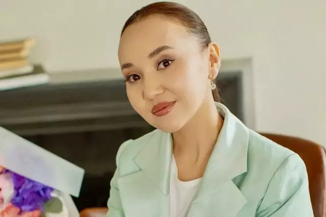 Перизат Қайраттың бұрын «Тамаша» театрында ойнағаны белгілі болды