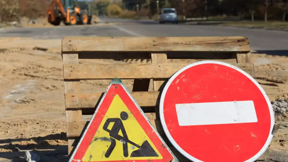 В Алматы перекрыли перекресток у консульства США