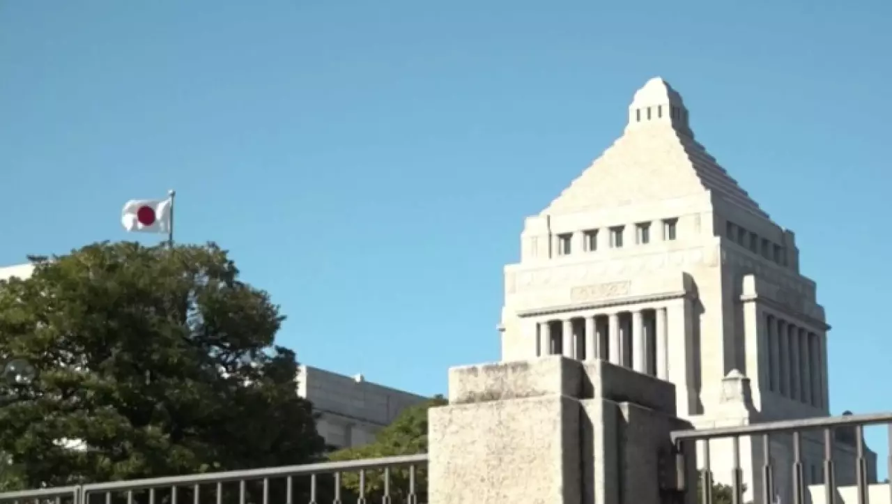 Японские пенсионеры из-за нищеты стремятся попасть в тюрьму