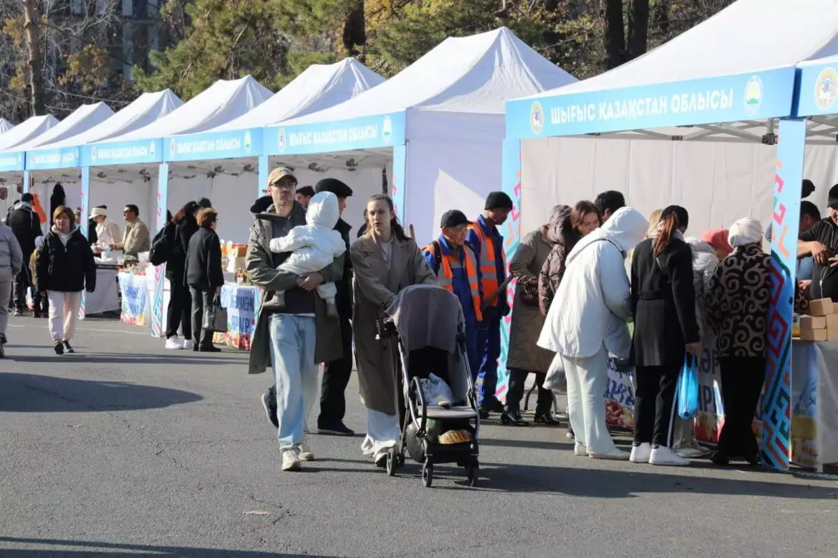 Свежие продукты и доступные цены: Алматы проводит еженедельные фермерские ярмарки