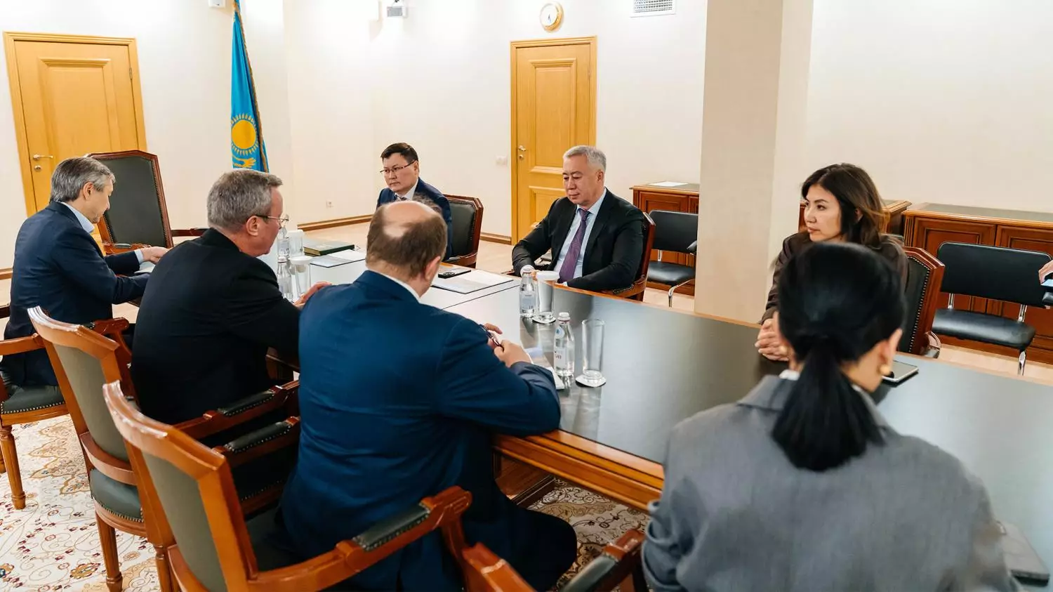 Жұманғарин TikTok өкілімен кездесті