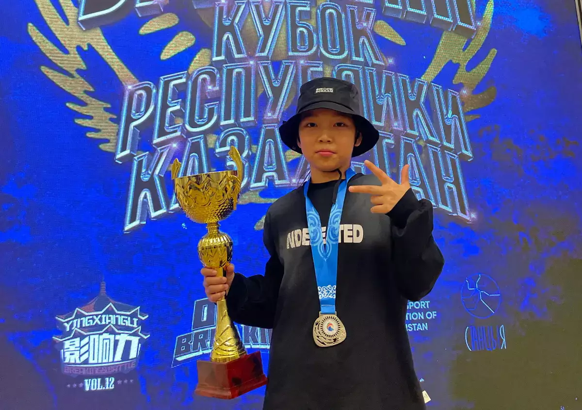 Школьница из Актау взяла «серебро» по брейкингу на Кубке страны - новости на Lada.kz 02.11.2025