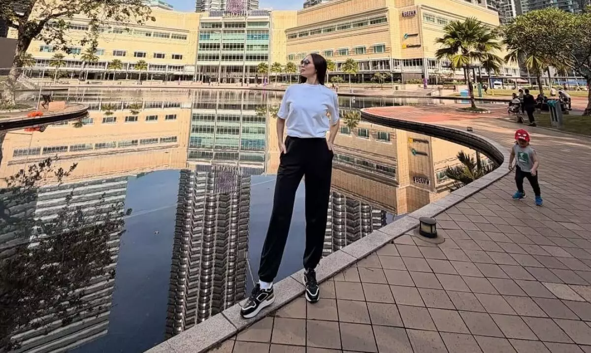 Супруга Кайрата Нуртаса покинула Казахстан