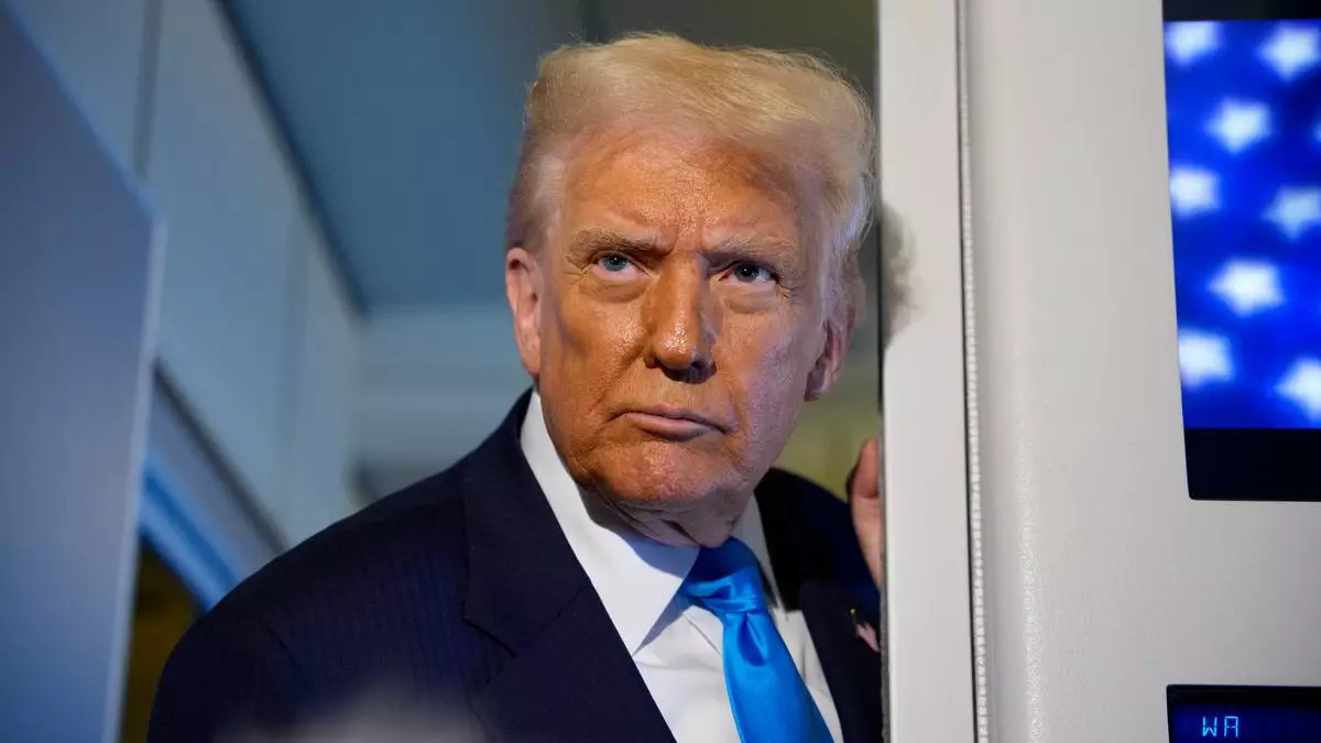 Трамп АҚШ-та ядролық сынақтар өткізілетінін растады