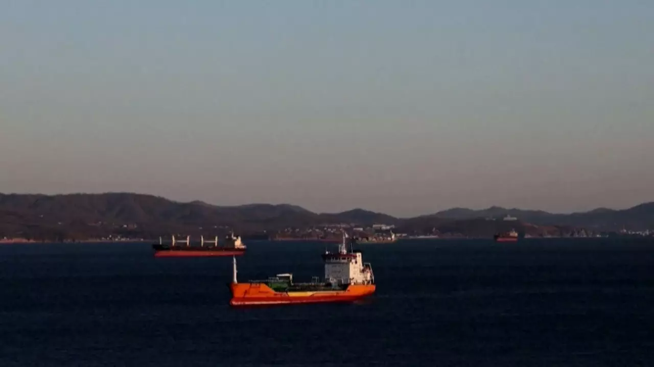 ОПЕК+ елдері мұнай өндіруді ұлғайтады