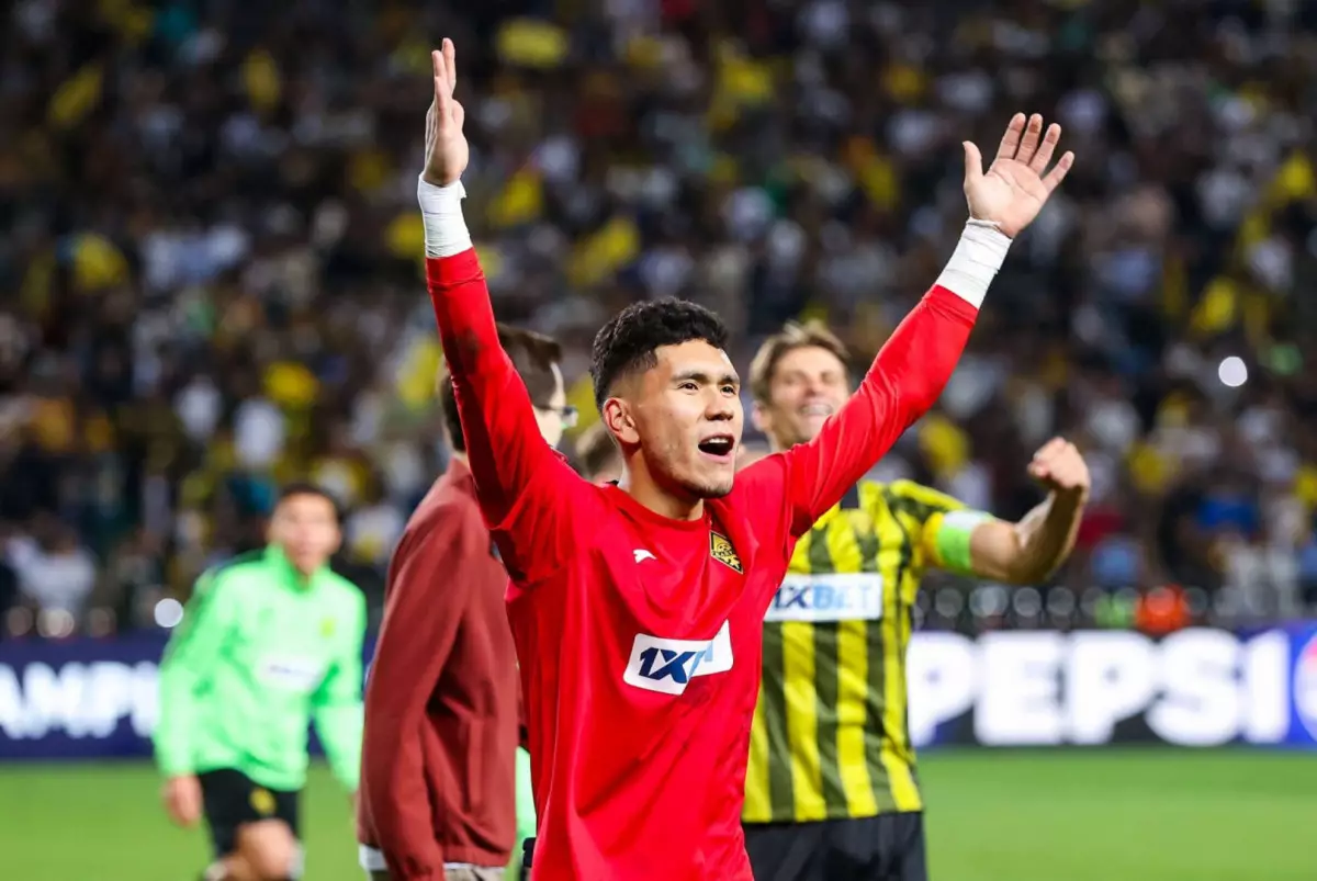 Европейский футбольный клуб заинтересовался вратарем "Кайрата" Темирланом Анарбековым