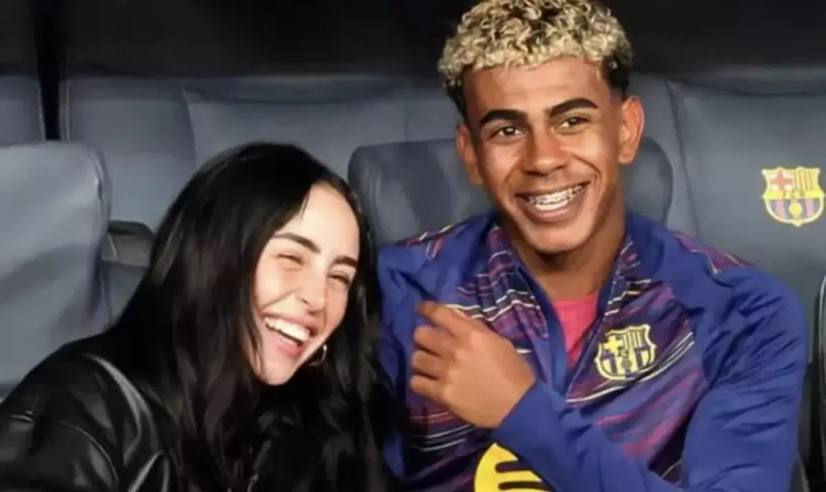 Ламин Ямал махаббатына нүкте қойды