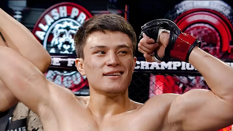 Нурхан Жумагазы из Казахстана в RIZIN. Где смотреть бой?