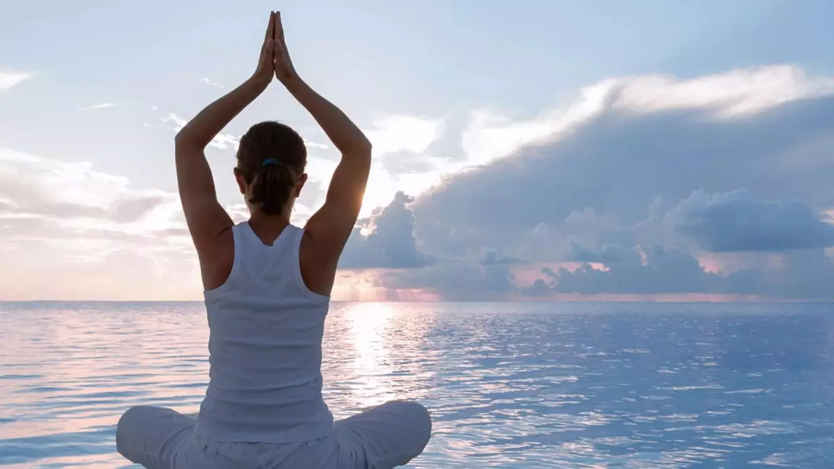 Ғалымдар бақытты өмір сүрудің екі негізгі факторын атады