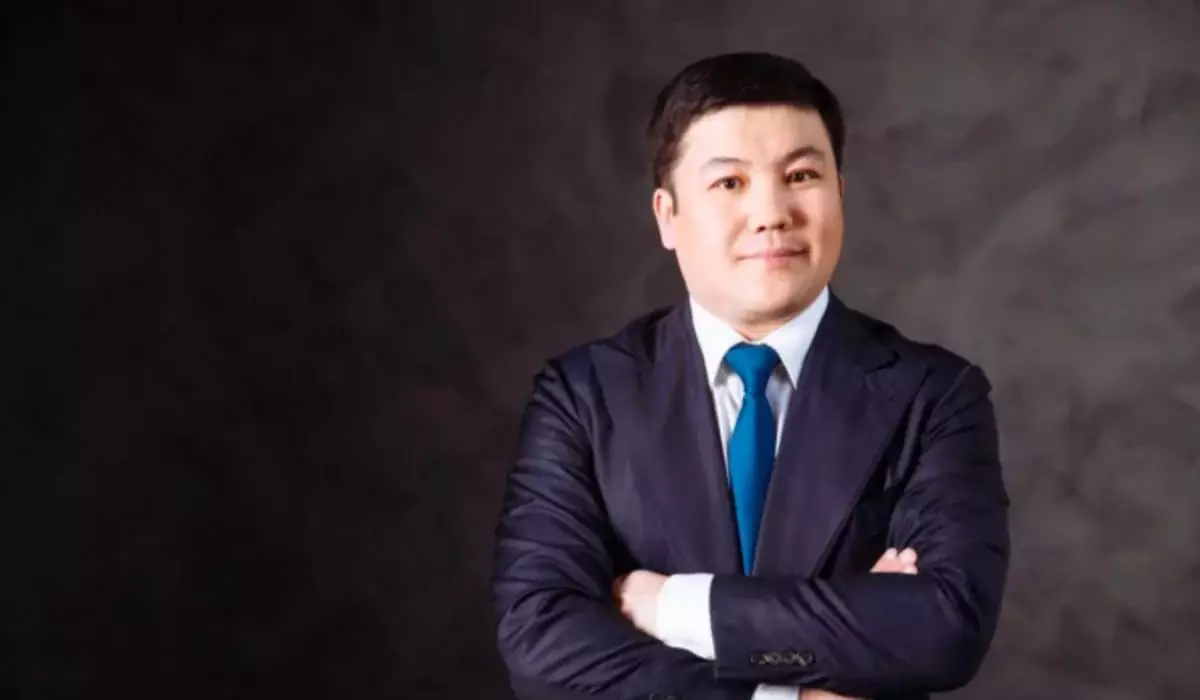 Казахстанцы массово требуют «отмены» Турсынбека Кабатова