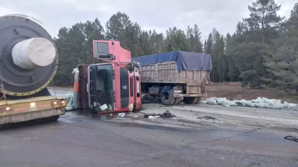 Абай облысында жол апатынан 3 адам көз жұмды