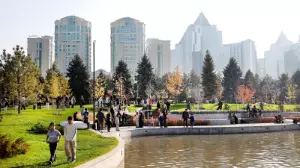 Президенттің Алматыдағы резиденциясының орнында ашылған саябақтың келбеті қандай?