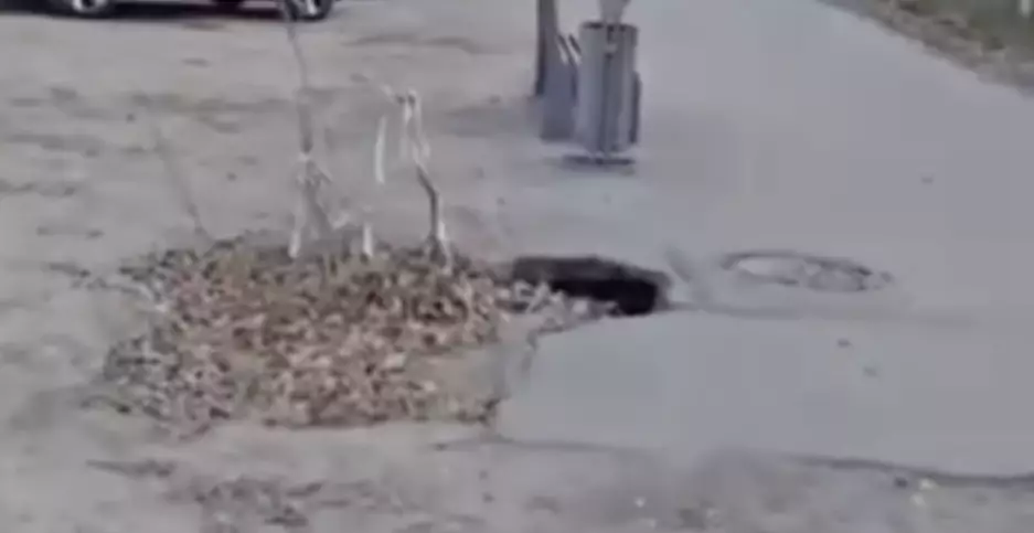 Семейде №30 мектептің ата-аналары шу көтерді: &#171;Ресторанға жол бар, мектепке жоқ&#187;