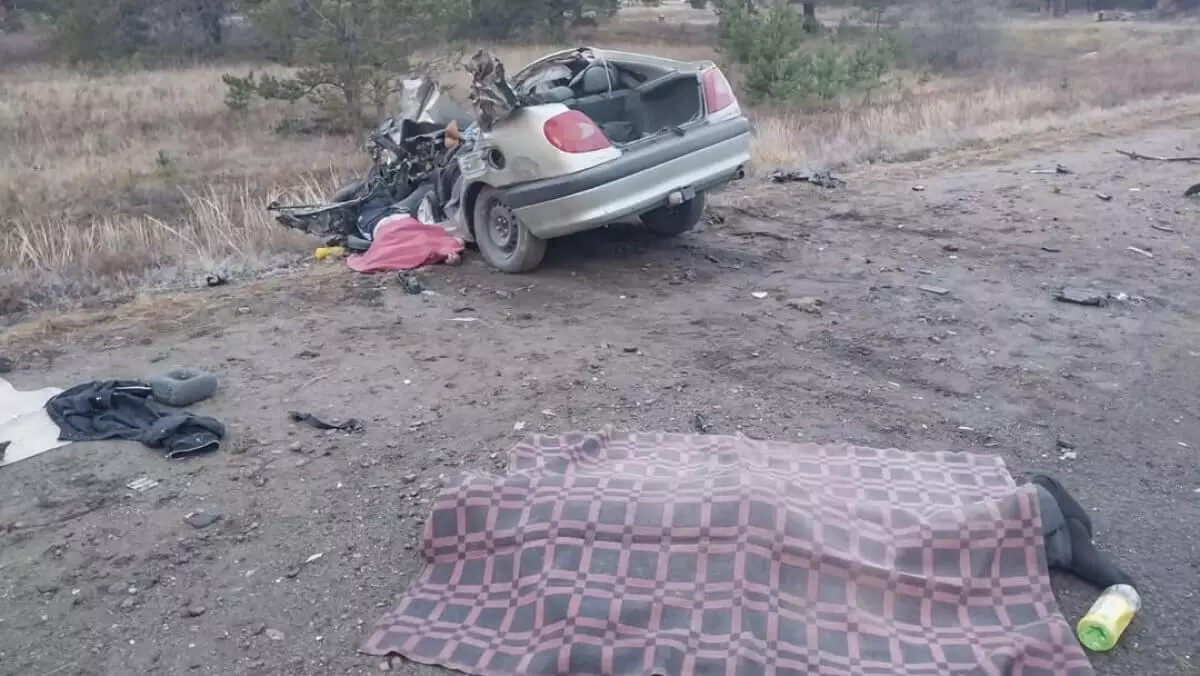 Три человека погибли в ДТП на трассе в ВКО