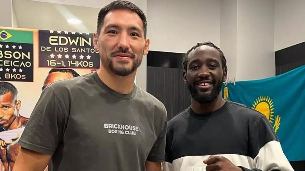 Бой Алимханулы - Кроуфорд войдет в историю: подробности