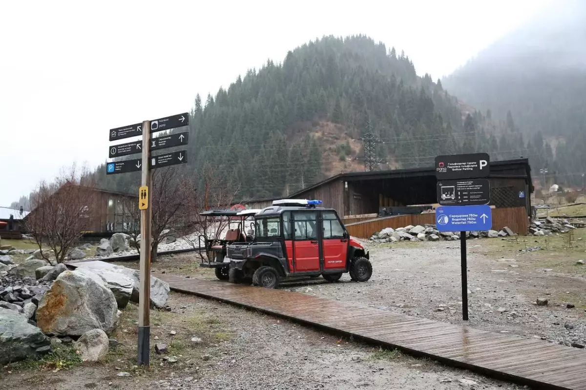 В Алматы прошел экологический субботник в ущелье Аюсай