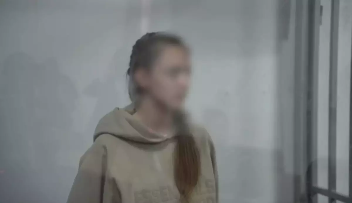 «Қатты өкінемін»: Қазақтарды «мамбетке» теңеген блогер үкім алдында жылап жіберді