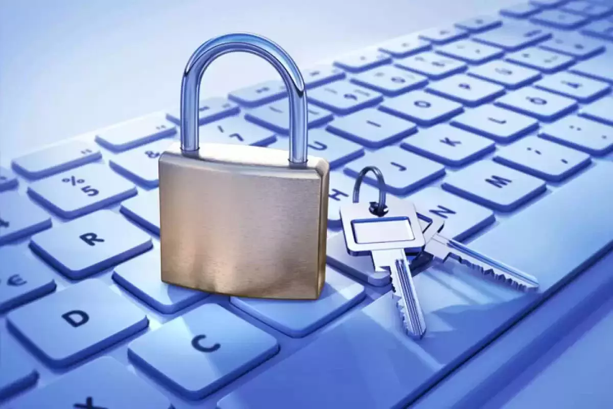 Банковские приложения теперь сами защищают казахстанцев от мошенников - вот как это работает