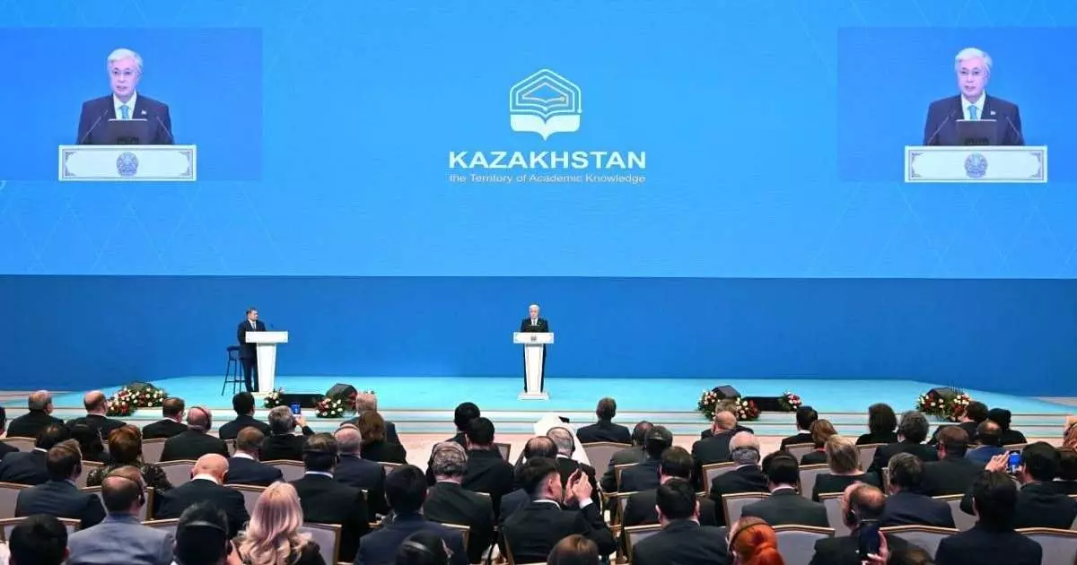  Тоқаев: ЖИ сарапшылары мен мамандарын даярлауға баса мән береміз 