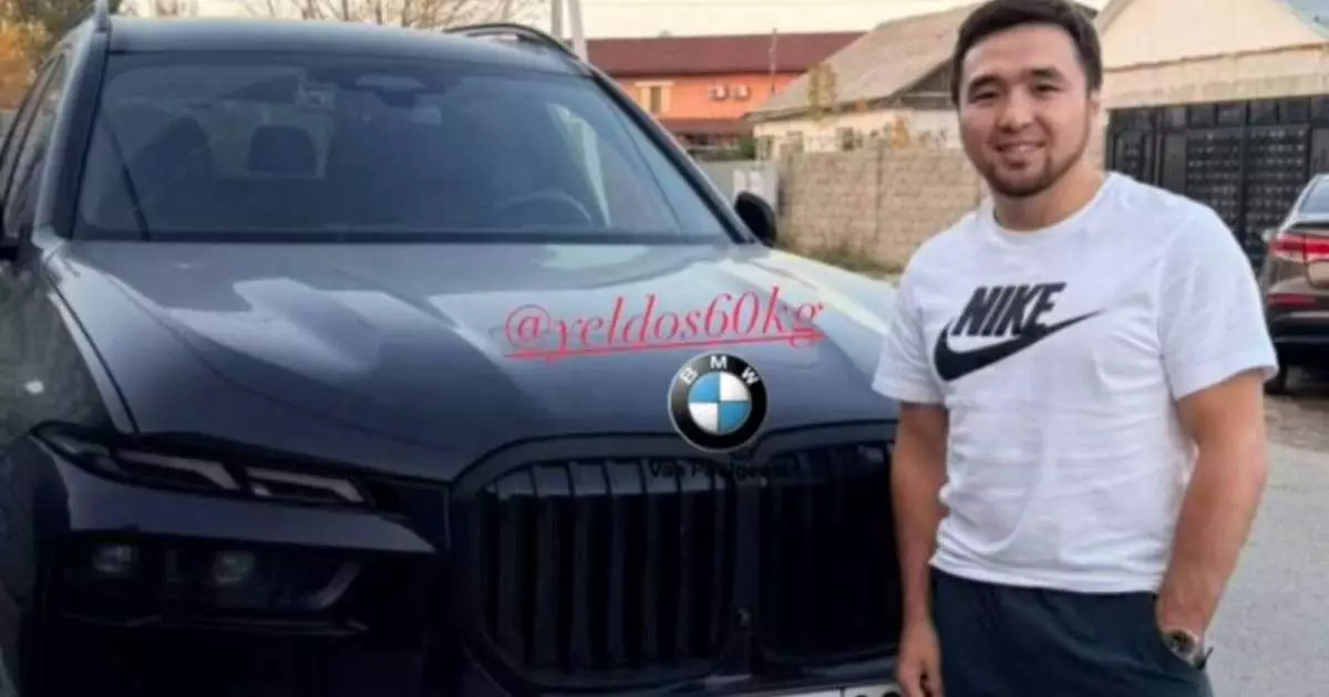  Елдос Сметов көпшілікке су жаңа көлігін көрсетті 