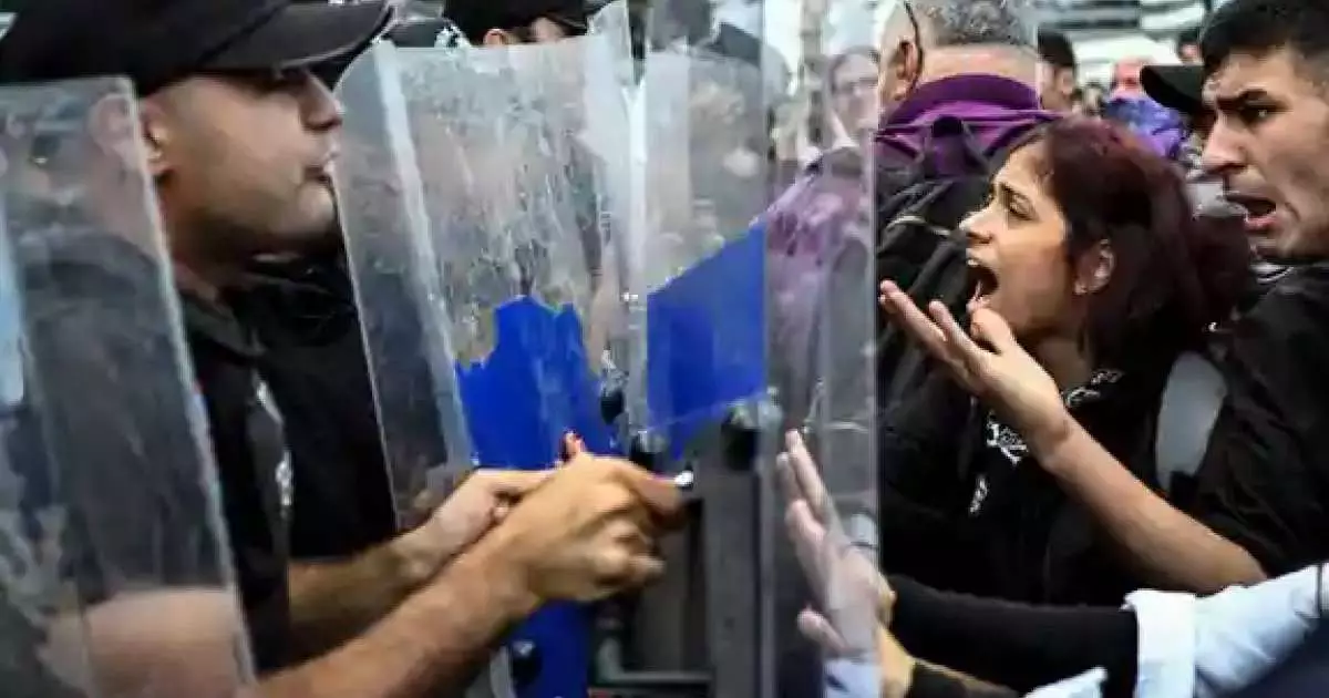  Түркияда оппозициялық телеарнаның бас редакторы қамауға алынды 