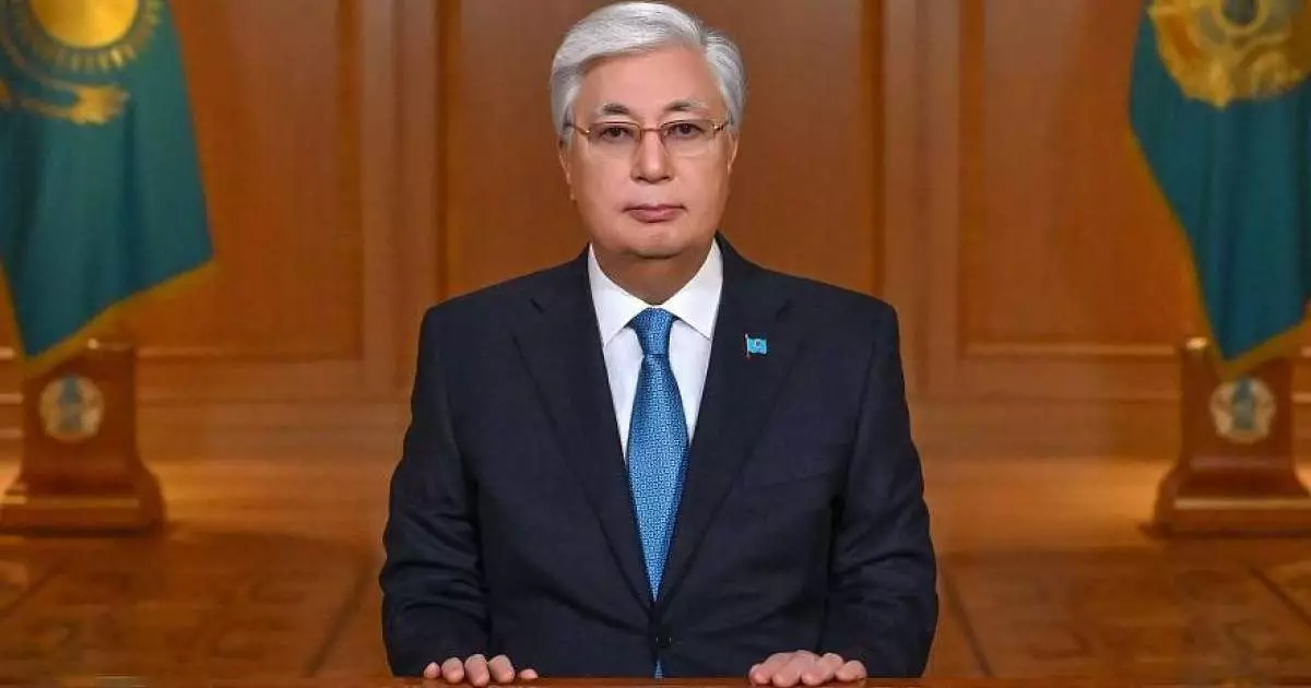  Тоқаев қазақстандықтарды Республика күнімен құттықтады 