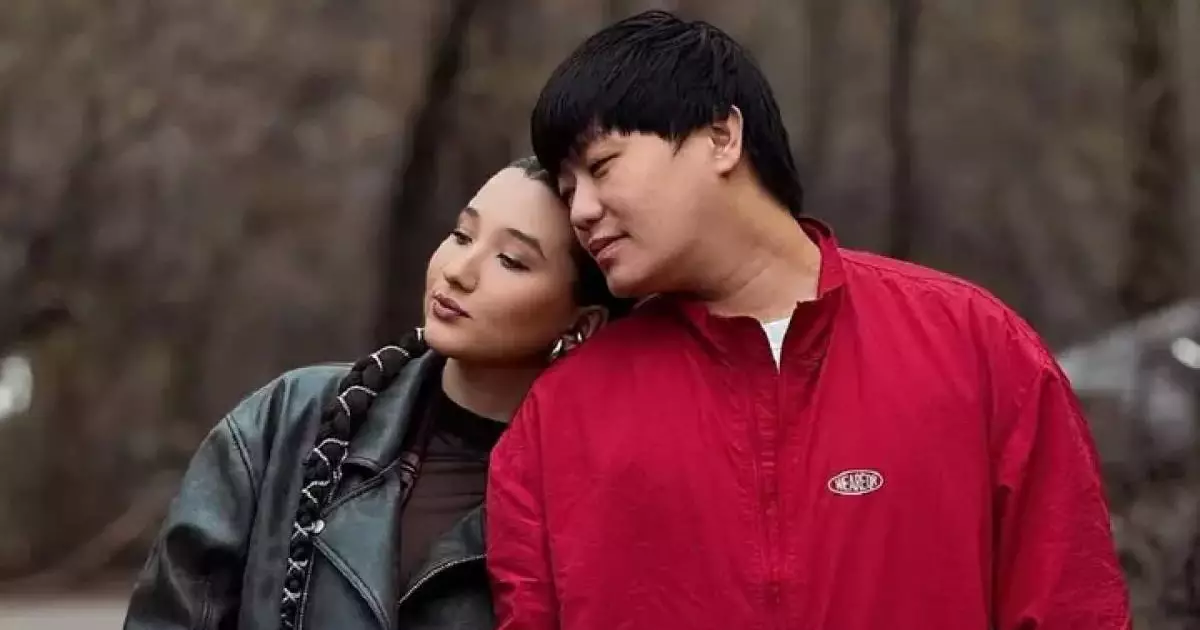  Әнші AYREE екінші рет ана атанды 