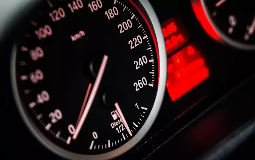 Ограничения ввели из-за непогоды на трассе в Акмолинской области