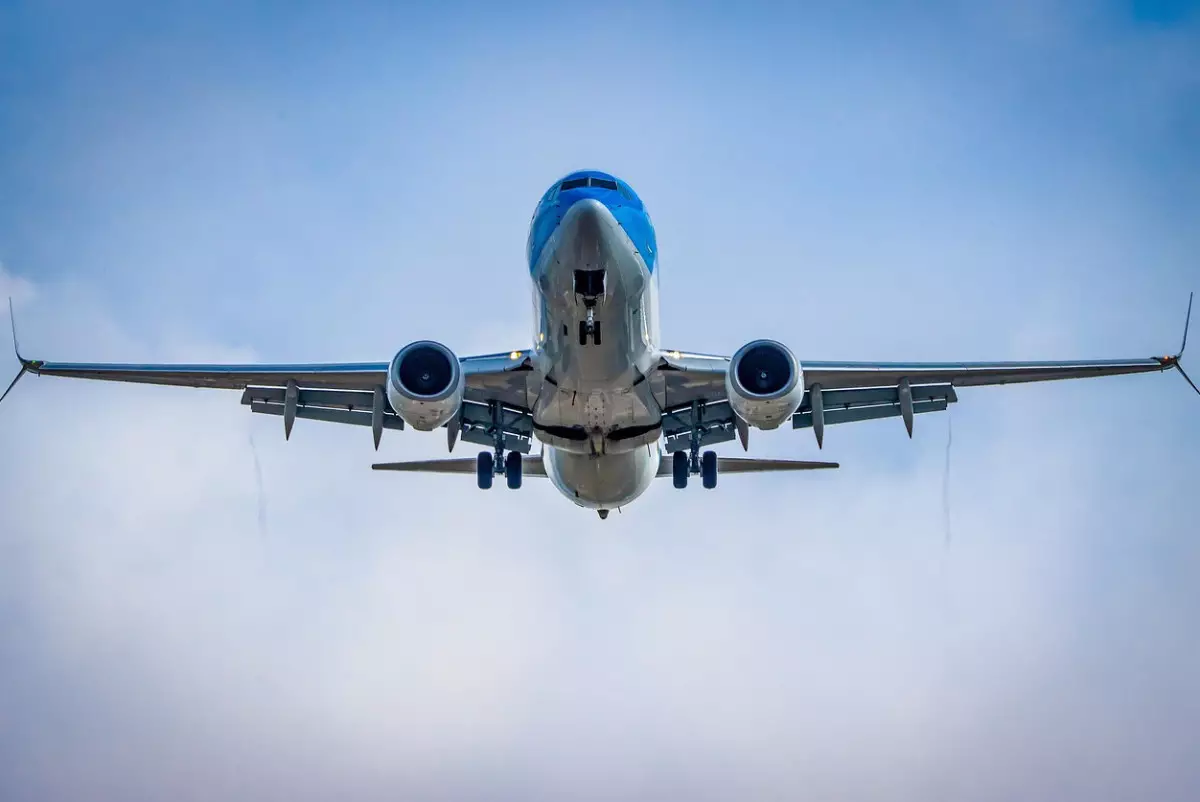 Непогода сорвала рейс "Астана – Костанай": самолет не смог приземлиться