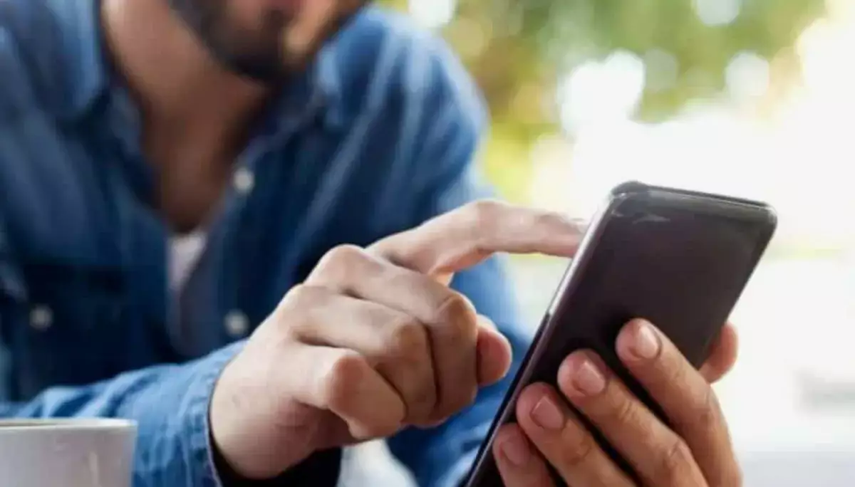 Казахстанцам объяснили, как определить подлинность сообщений от 1414 - новости на Lada.kz 03.11.2025