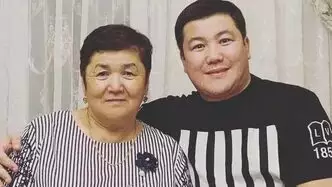 Деванни Пинн жалаңаш Мүсіндері бар порно