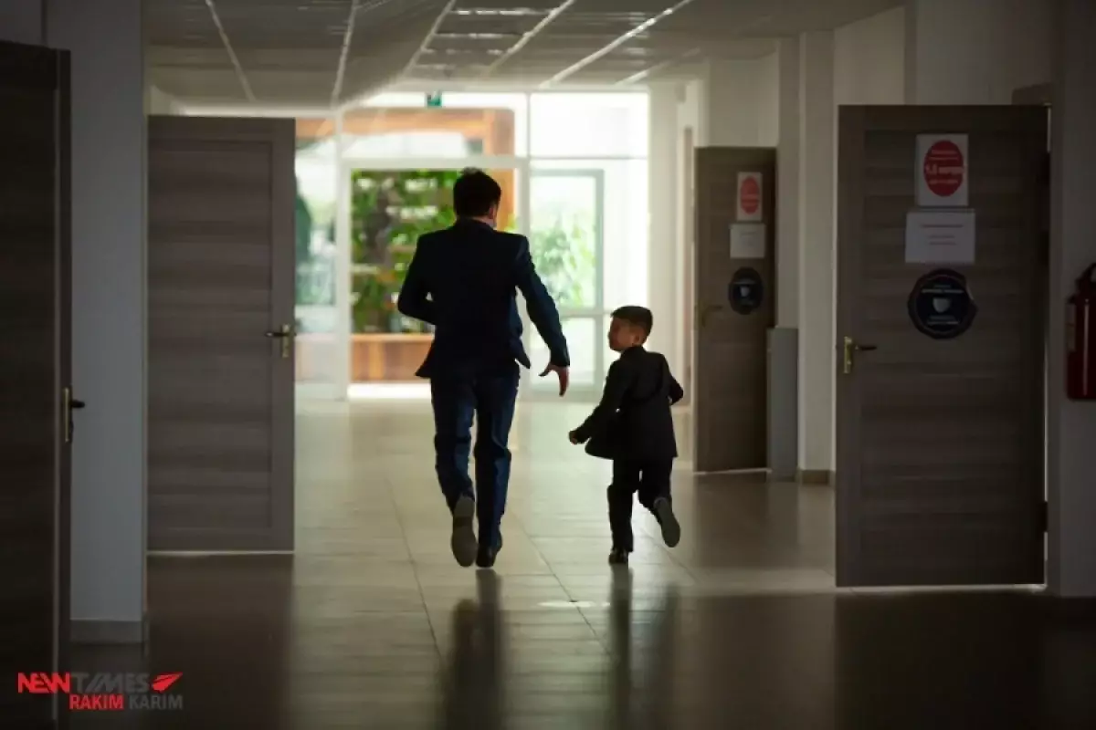 После скандала школа в Алматы открылась полностью с казахским языком обучения