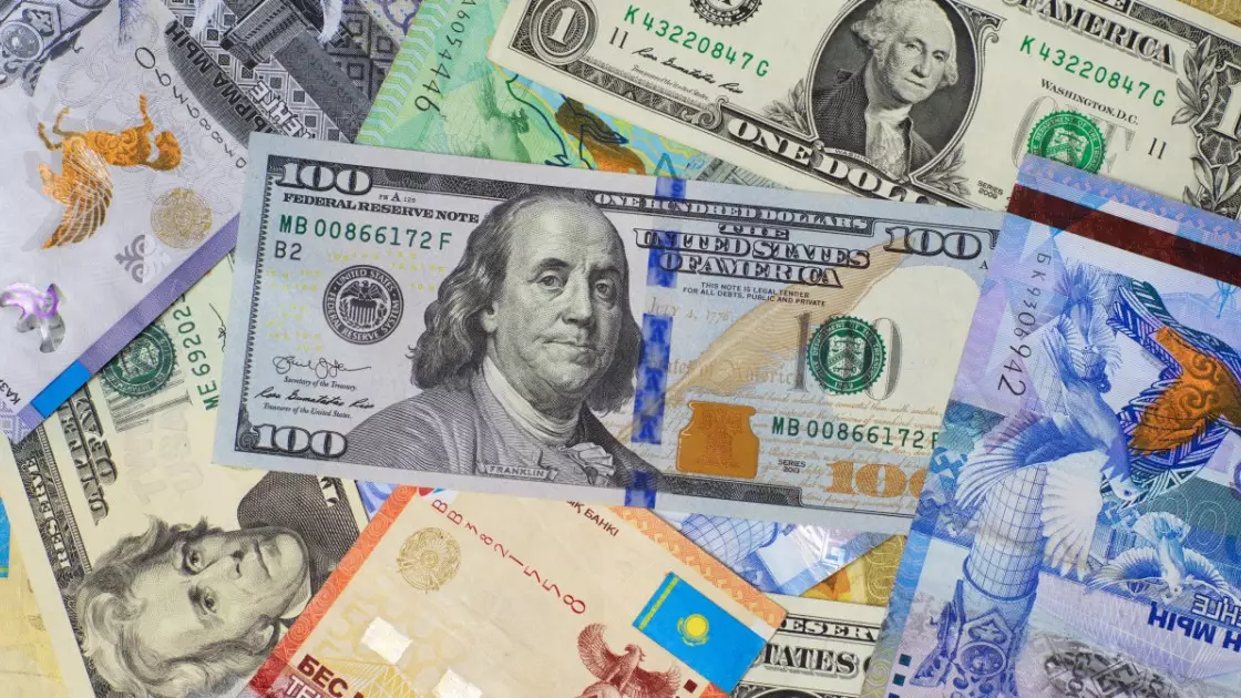 Бүгін доллар бағамы төмендеді