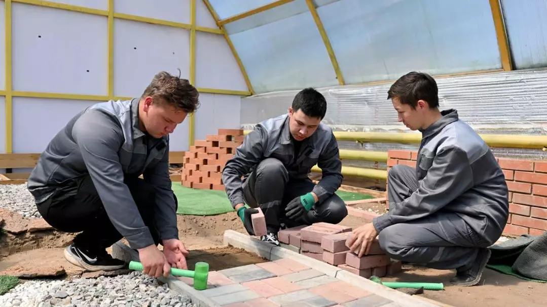 "Жұмысшы мамандықтар жылы": Абай облысында 20 мың студент техникалық білім алуда