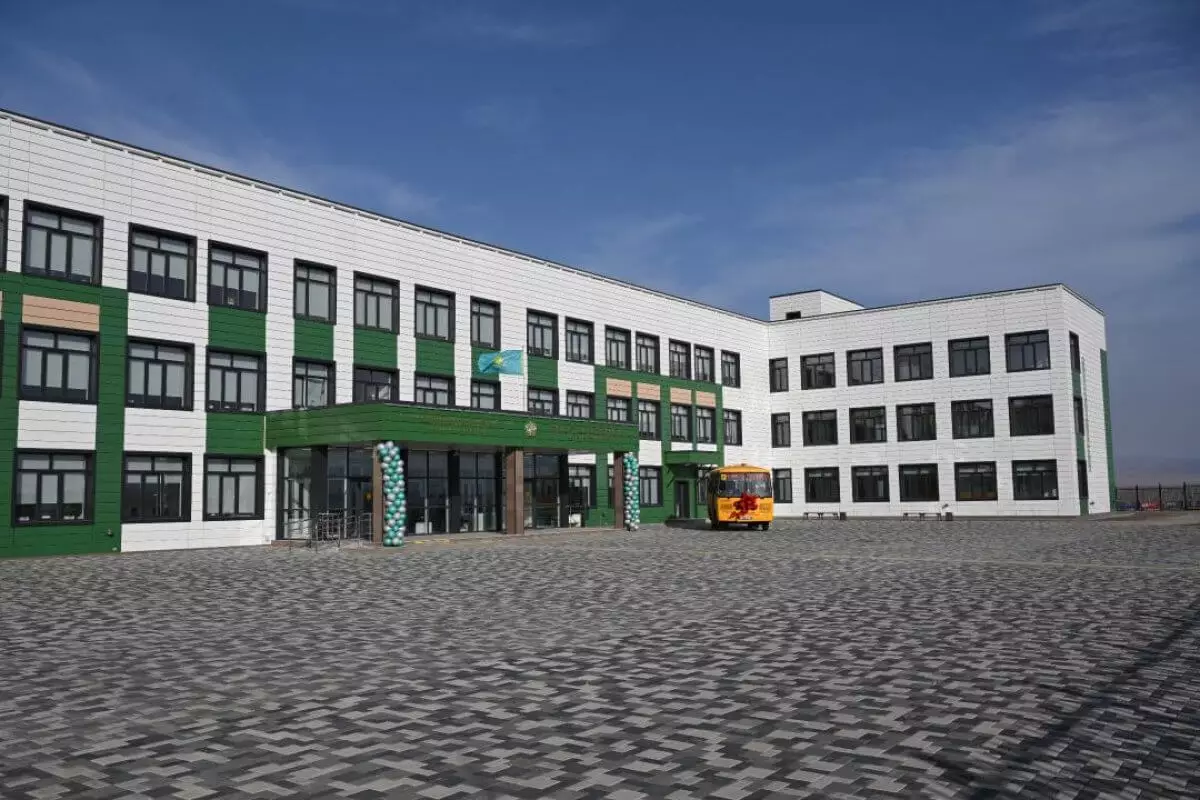 Жетісу облысы Достық ауылында «Келешек мектебі» ашылды