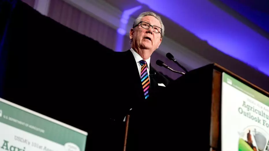 Председатель Федрезерва объяснил свой голос против снижения процентной ставки.