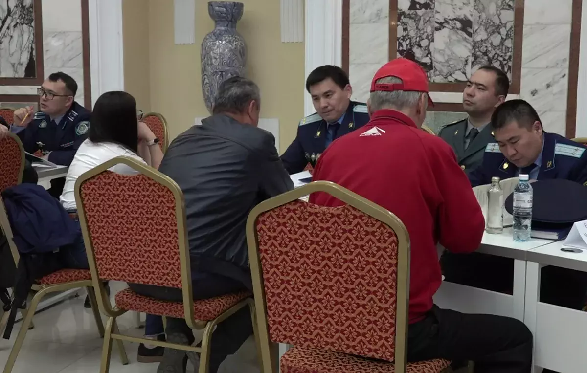 Народный юрист: тысячи горожан получили правовую помощь