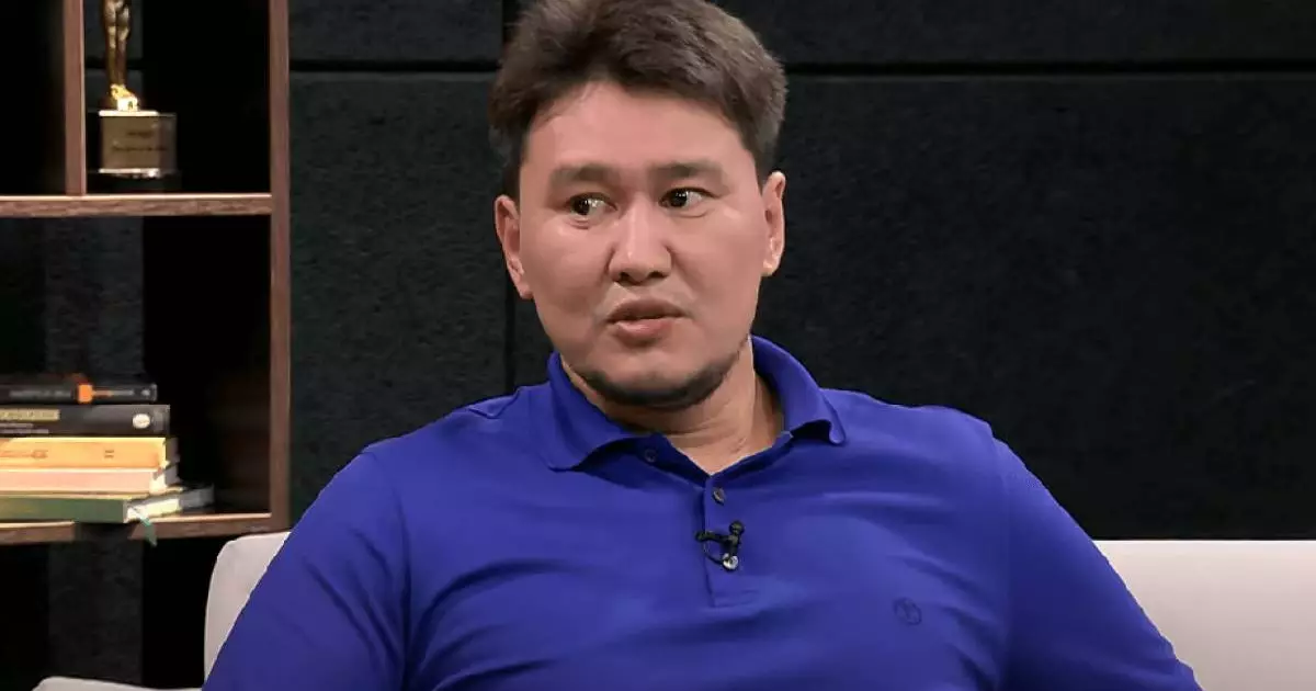  `Үйінде тұрып, шайын іштім`: Жахан Отарғалиев Мөлдір Мұқановадан кешірім сұрады 