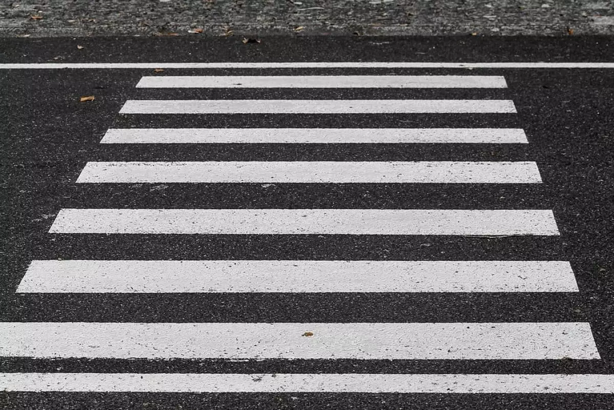 В Шымкенте 6-летний мальчик погиб под колесами машины на пешеходном переходе