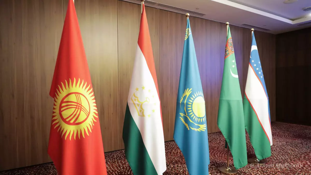 АҚШ пен Орталық Азия диалогы: 2025 жылғы саммит не өзгертеді?