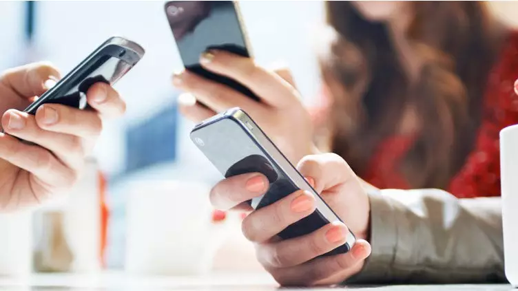 Күн сайын қолданатын телефоныңыз дауылға себеп болуы мүмкін