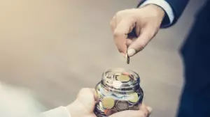 Қазақстанның ең дәулетті адамдары қайырымдылыққа қанша қаржы жұмсайды? 