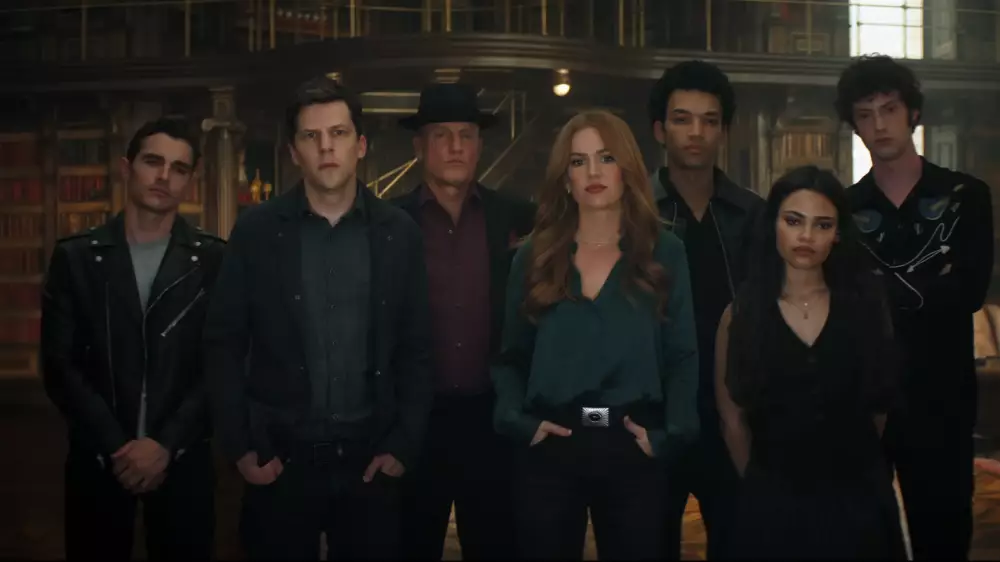 “Теперь их стало больше“: трейлер третьей части “Иллюзии обмана“ обсуждают в сети