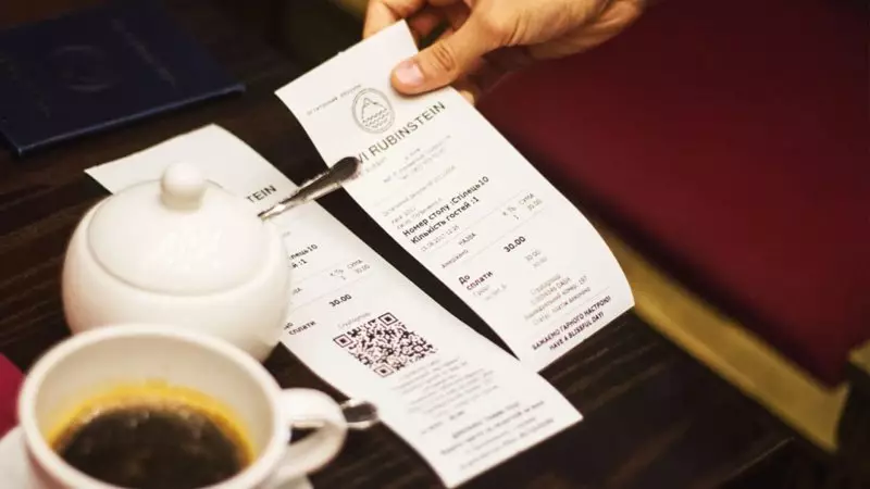 Казахстанцев предупредили об уловках в меню ресторанов и кафе