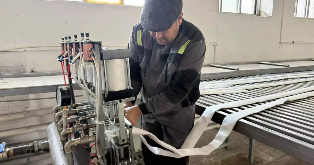  Ақтөбеде еліміздегі алғашқы өрт сөндіру жеңдерін шығаратын зауыт ашылды 