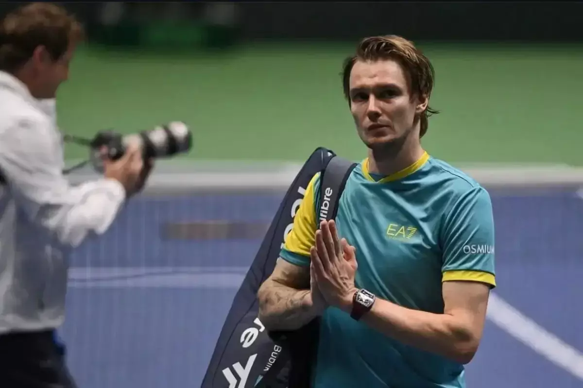 Уже 13-й: казахстанский теннисист поднялся в мировом рейтинге