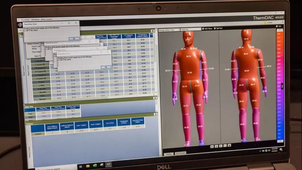 Ғалымдар алғаш рет дем алатын, терлейтін және дірілдейтін робот жасады