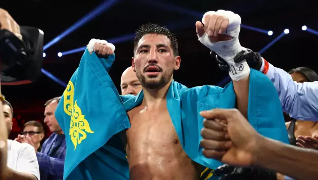 Алимханулы заявил о "победе" над Ларой в бою за три чемпионских титула